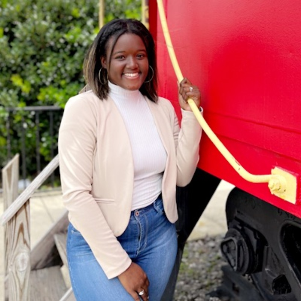 Meet your Posher, Kiarra